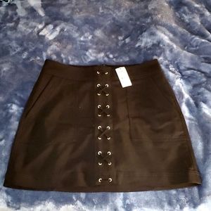 Express Mini-Skirt WITH POCKETS